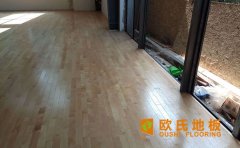 學校籃球場木地板價格是多少
